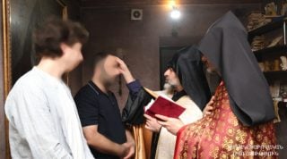 «Արմավիր» ՔԿՀ-ի մատուռներում կատարվել է ազատազրկված անձանց մկրտություն