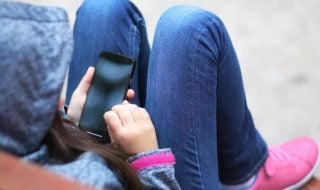 Դանիան պլանավորում է սոցցանցերի օգտագործման արգելք սահմանել 15-ից ցածր տարիքի երեխաների համար. Associated Press