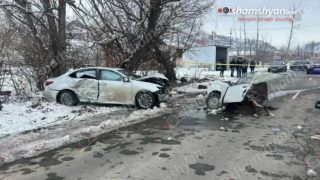 Գետափում բախվել են «Lexus»-ը, «Opel Zafira»-ն և «ՎԱԶ 2101»-ը․ վերջինը բաժանվել է 2 մասի․ կան վիրավորներ