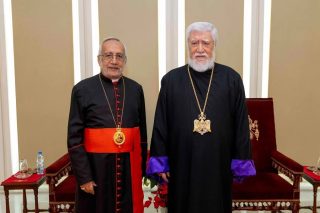 Ուշագրավ հանդիպում է կայացել Անթիլիասի Մայրավանքում. Հակոբ Բադալյան