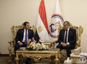 Սուրեն Պապիկյանն ու  Եգիպտոսի ռազմարդյունաբերության պետնախարարը քննարկել են համագործակցությանն առնչվող հարցեր