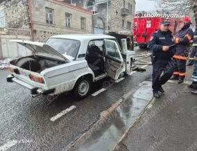 Գորիսում հրդեհ է բռնկվել «ՎԱԶ 21-06»-ում