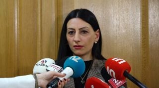 Ինչո՞ւ Փաշինյանի հետ պատարագի չեք մասնակցում՝ սա վերաբերմունք է. Հարց՝ ՄԻՊ-ին