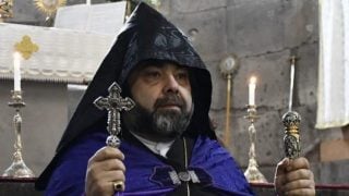 Զորակցե՛ք Սուրբ Էջմիածնին, նեցո՛ւք եղեք նրա օրինական, օծյալ և ազգընտիր Հայրապետին. Մկրտիչ եպիսկոպոս Պռոշյանի հայտարարությունը կալանավայրից