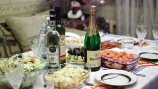 Բժիշկը բացահայտել է ամանորյա սեղանի ուտեստների ամենավտանգավոր համադրությունը