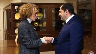 Սուրեն Պապիկյանը ՆԱՏՕ-ի գլխավոր քարտուղարի տեղակալի հետ քննարկել է ՀՀ-ՆԱՏՕ գործընկերության ընթացքը