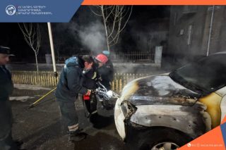 Կապանում մեքենա է այրվել