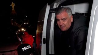 Սամվել Կարապետյանը ժամանեց տուն. նրան դիմավորեցին ծափերով