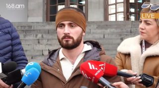 Չկա մեկ արցախցի, ով կասի՝ դուրս եմ եկել, որովհետև Շահրամանյանը հրամանագիր է ստորագրել. Ռոման Երիցյան