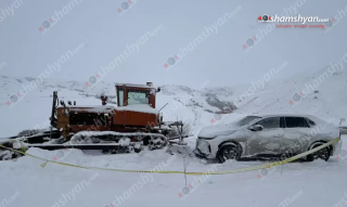 Մարտիրոս բնակավայրի սկզբնամասում «Toyota»-ն բшխվել է կայանված տրակտորին և վրшերթի ենթարկել տրակտորիստին․ վերջինը տեղափոխվել է հիվանդանոց