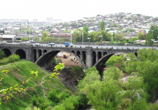 Քաղաքացին ցանկացել է նետվել Երևանի Հաղթանակ կամրջից