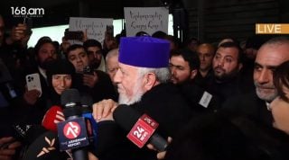 Սիրելի ժողովուրդ, դուք եք մեր եկեղեցու ուժն ու զորությունը. ուրեմն հաստատուն մնացեք առ Եկեղեցին. Ամենայն Հայոց Հայրապետ