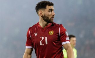 Յուրաքանչյուր իրեն հարգող հայ պետք է ունենա ԱՄՆ անձնագիր․ Թիկնիզյանը կատակել է չորրորդ անձնագիրը ստանալու մասին