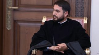 ՀՀ ԶՈւ-ում ծառայող մեր գնդերեց եղբայրներին տարբեր մեթոդներով փորձում են ներքաշել այս ազգակործան օրակարգի մեջ. Տեր Հովհաննես