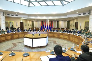 Փաշինյանն այցելել է ՊՆ. քննարկվել է ՊՆ առաջիկա ծրագրերը, առաջնահերթություններն ու զարգացման հիմնական ուղղությունները