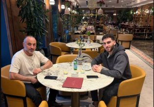 Եղիշե Մելիքյանը Ցրվենա Զվեզդա-Սելտա խաղից հետո հանդիպել է Նաիր Թիկնիզյանին