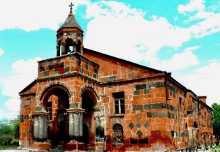 Հունվարի 8-ին Թալինի Սուրբ Աստվածածին եկեղեցում կկատարվի միասնական ժամերգություն և միասնական աղոթք