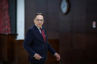 Իսրայելի ոստիկանությունը ձերբակալել է Նեթանյահուի աշխատակազմի ղեկավարին ու խուզարկել նրա տունը