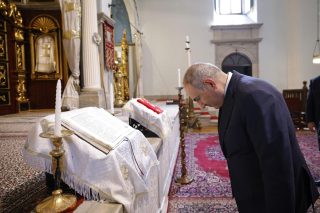 Սահմանադրությունից դուրս իշխանություն. Սուրեն Սուրենյանց