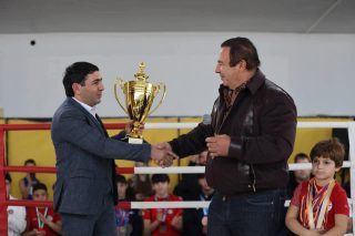 Ձեր ցուցաբերած աջակցությունը մեր մարզադպրոցների կայուն զարգացման համար անգնահատելի է․ մարզադպրոցի տնօրենը՝ Ծառուկյանին