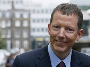 Ինչու է Վենեսուելայի իշխանափոխությունն ուրախացրել Նաթ Ռոտշիլդին