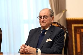 Եթե Հայր Գուսանը կարծում է, որ չի կարող ծառայել մի եպիսկոպոսի առաջնորդության ներքո, ում ինքը չի ընտրել, պետք է արժանապատվություն ունենա վայր դնելու հովվական լիազորությունները. Վահե Գաբրաշ