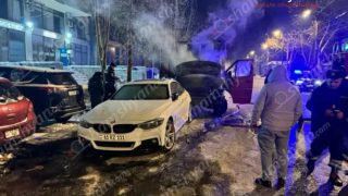 Երևանում հրդեհ է բռնկվել «Mercedes»-ում․ այրվել է նաև հարևանությամբ կայանված «BMW»-ն․ մեքենաները դարձել են ոչ շահագործելի