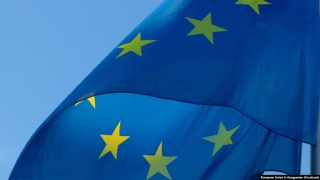 Bloomberg. ԵՄ-ն Ռուսաստանի դեմ նոր պատժամիջոցների փաթեթում կներառի բանկերը