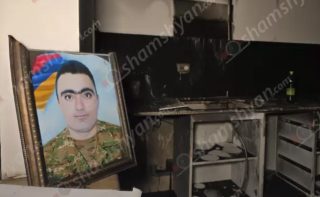 Արարատի մարզում հրդեհ է բռնկվել 44-օրյա պատերազմում նահատակված հերոսի տանը․ 3 անչափահաս երեխաներն ու հերոսի ընտանիքը բերագութ մարդկանց օգնության կարիքն ունեն