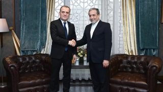 Ադրբեջանը թույլ չի տա, որ իր տարածքն օգտագործվի Իրանի դեմ. Բայրամովը՝ Արաղչիին