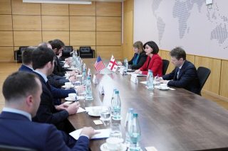 Վրաստանը և ԱՄՆ-ն քննարկել են հարաբերությունների վերագործարկումը և տարածաշրջանային կայունությունը