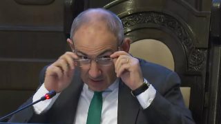 Թիմն այլևս չի վստահում Փաշինյանին․ «Հրապարակ»