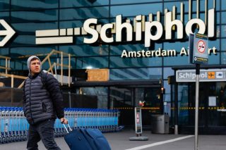 Ամստերդամի օդանավակայանը 450 չվերթ է չեղարկել