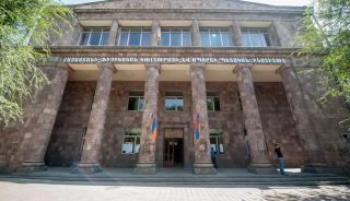 Կաշառք ստանալու մեջ մեղադրվող ամբիոնի վարիչի վերաբերյալ նախաքննությունն ավարտվել է. քրեական վարույթն ուղարկվել է դատարան