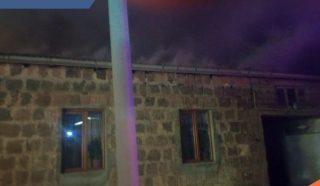 Վաղարշապատում տուն է այրվել