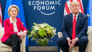 ԵՄ-ն մտադիր է կասեցնել ԱՄՆ-ի հետ առևտրային համաձայնագրի հաստատումը Թրամփի սպառնալիքներից հետո