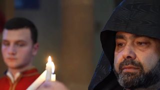 Ձեր զավակները աղոթքով սպասում են, որ կրկին Ճրագալույցի լույսը իրենց ընտանիք տանեն Ձեր ձեռքում վառվող ճրագից, սիրելի Սրբազան Հայր. Արագածոտնի թեմ