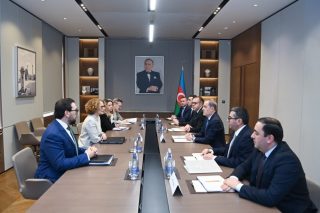 Բայրամովը ՆԱՏՕ-ի գլխավոր քարտուղարի տեղակալի հետ քննարկել է Հայաստանի և Ադրբեջանի միջև հարաբերությունների կարգավորման հարցը