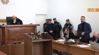 Եթե Ամենայն Հայոց կաթողիկոսի որոշումը չեն ընդունում, Մկրտիչ Սրբազանի՞ց են վախենալու. Սարգսյան