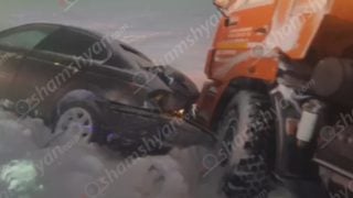 Մարգարա-Վանաձոր ավտոճանապարհին բախվել են «BMW»-ն, «Mazda»-ն,«Nissan Tiida»-ն, «Opel Zafira»-ն և «Կամազ»-ը