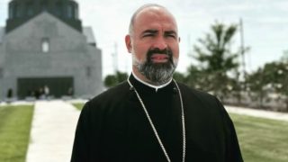 Հայ Եկեղեցին եղել է, կա և պիտի մնա մեր ժողովրդի հոգևոր Մայրն ու միասնության առանցքը. Վարդ քահանա Գյոզալյան