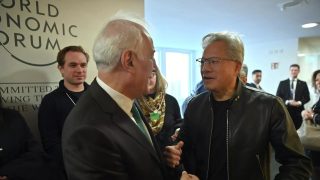 Վահագն Խաչատուրյանը Դավոսում միջազգային խոշոր ընկերությունների ղեկավարների հետ է հանդիպել