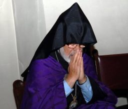 Երկարատև հիվանդությունից վախճանվել է Մեծի Տանն Կիլիկիո կաթողիկոսության երիցագույն միաբաններից Տ. Տաթև արքեպիսկոպոս Սարգիսյանը