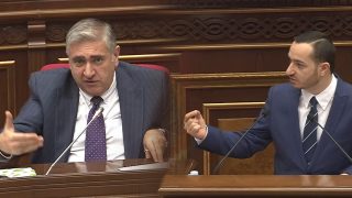 Պարո՛ն Խաչատրյան, մի՛ մտեք այդ դաշտ, ես Ձեզ հարգում եմ. Մխիթար Հայրապետյան