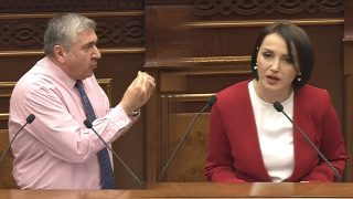 Մոգական էր՝ ես վաղը պարարտ եզ կզոհաբերեմ, որ մեզ շանս եք տալիս. Արթուր Խաչատրյանը՝ Լուլուին