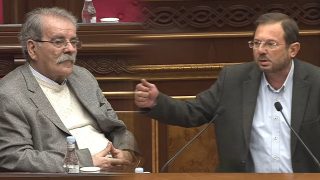 Հարմարվե՞նք, ասենք՝ ի՞նչ Արարատ սար, ի՞նչ հայրենիք՝ սա է Հակոբ Մովսեսի ասածը. Գեղամ Մանուկյան