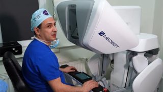 «Սլավմեդ»-ում իրականացվեց հերթական բարդ ու հաջողված ռոբոտային վիրահատությունը