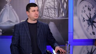 Արդարադատությունը ստորադասում են նեղ քաղաքական շահերին, ազդում մարդկային ճակատագրերի վրա, իսկ հետո բողոքում, թե մեզ վիրավորում են. Աբրահամյան