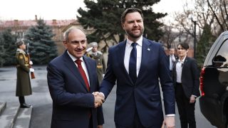 ԱՄՆ փոխնախագահը՝ Երևանում. դիվանագիտական ճեղքո՞ւմ, թե՞ աղմկահարույց PR