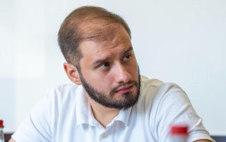 Նույն չափանիշը պետք է կիրառվի նաև այն դեպքերում, երբ ընտրություններից առաջ հանկարծակի «ակտիվանում» է պետական սոցիալական քաղաքականությունը. փաստաբան